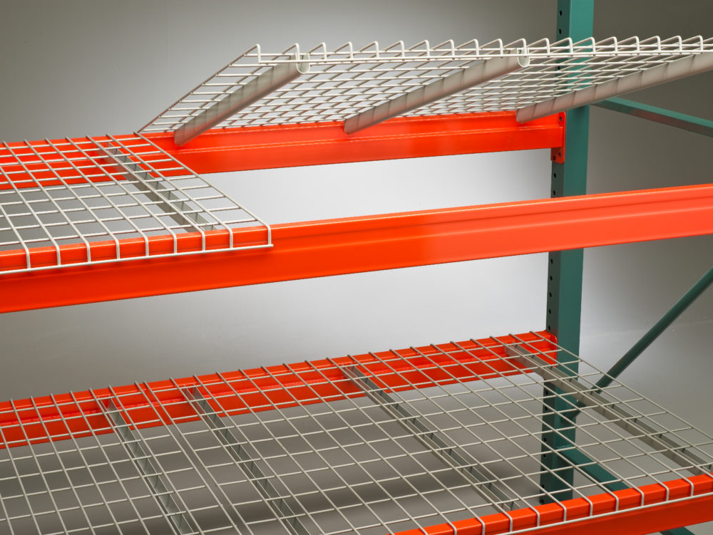 Pallet Racking With Wire Decking